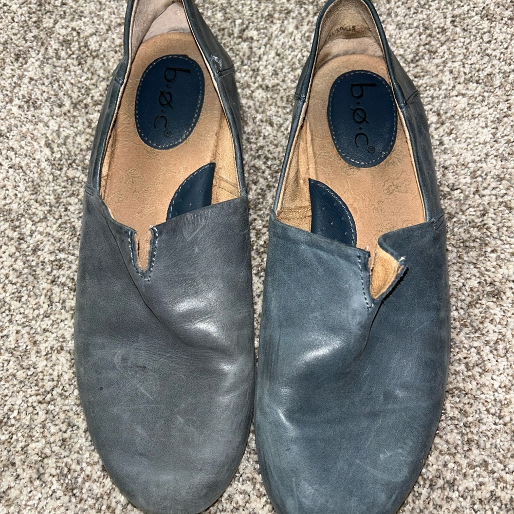 Womens leather loafer